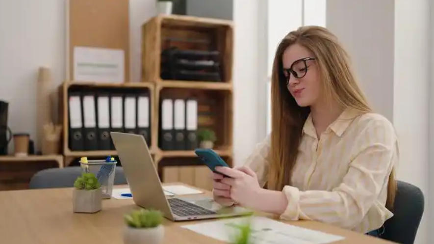 简舒智家智慧民宿提供安全舒适便捷智能化的住宿体验轮播图4